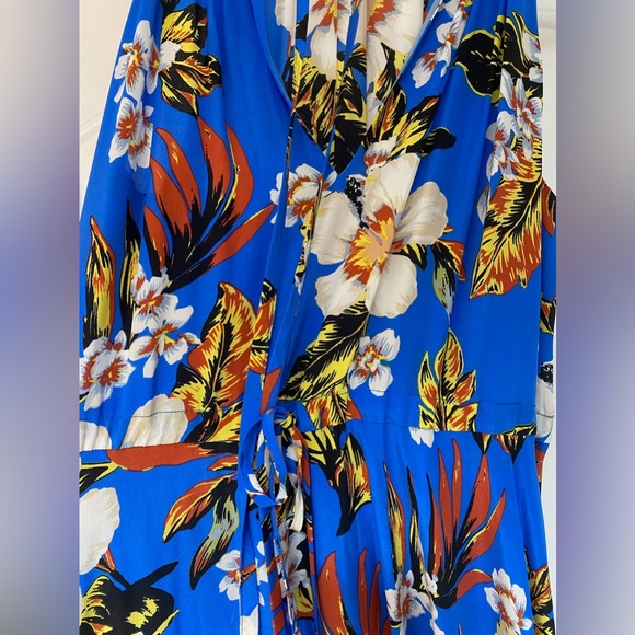DVF Silk Blue Floral Dress - Picture 2 of 4